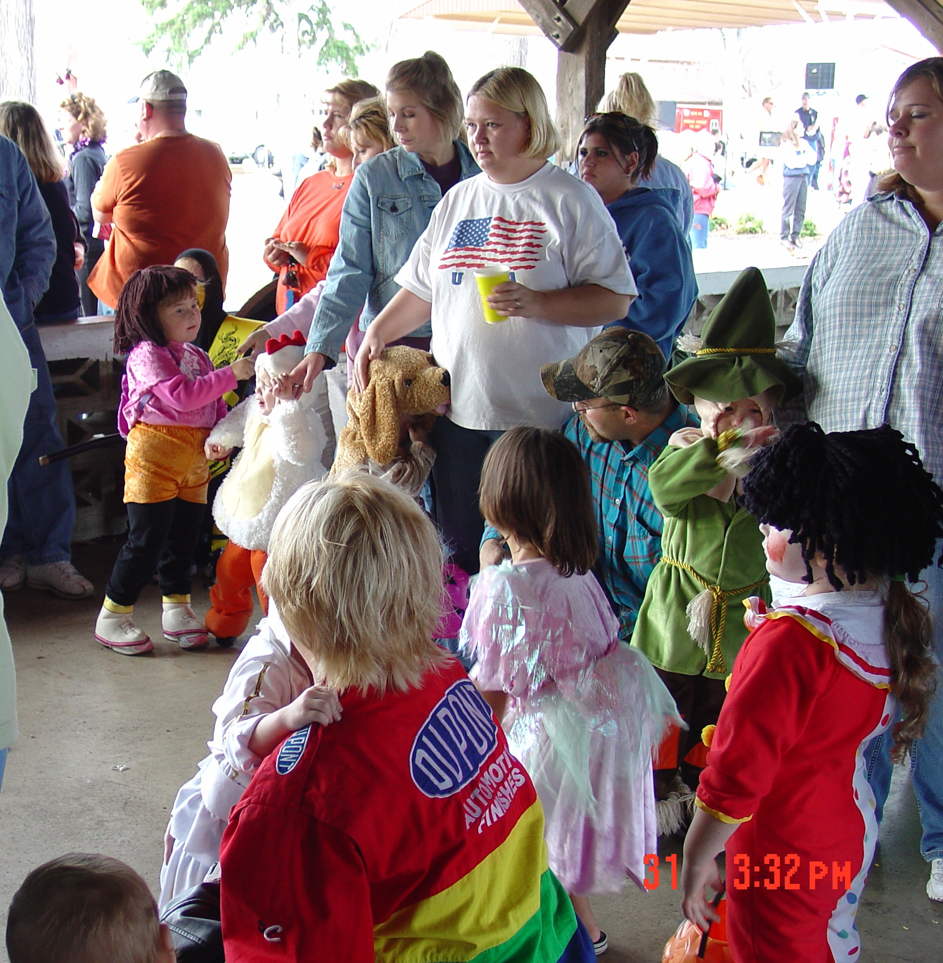 trick or treat parade from 2004 06